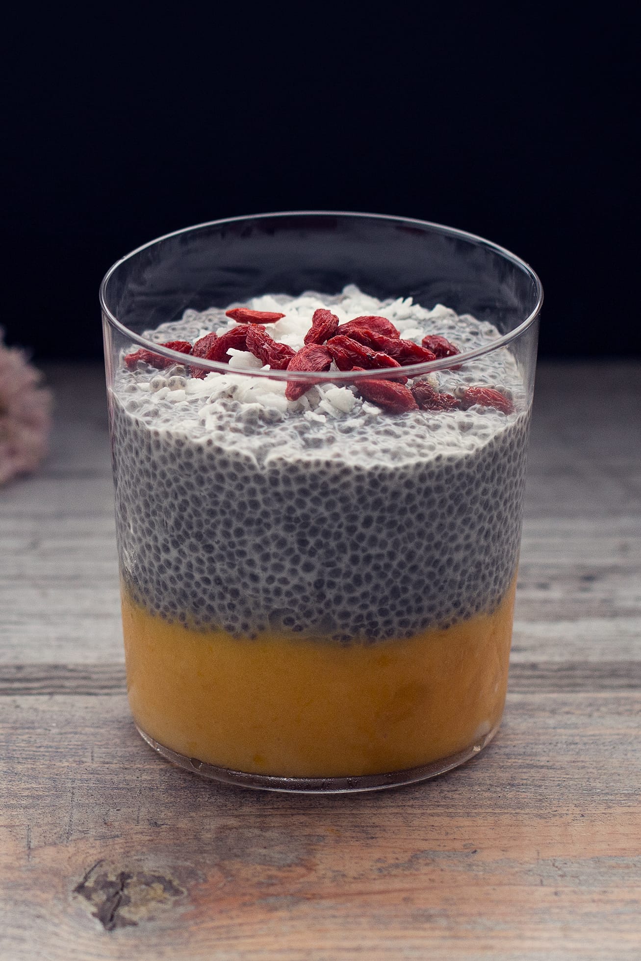 mango chia pudding pin